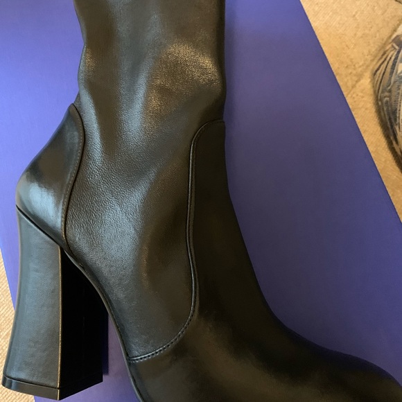 Stuart Weitzman Sleek 60 Bootie - Picture 7 of 14